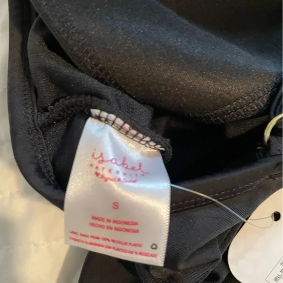 Never worn bundle of 2 maternity swimsuits from H&M and Isabel Maternity - Picture 5 of 5